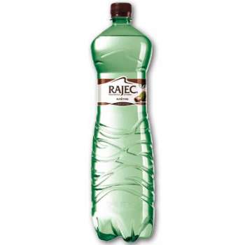 Ochucená pramenitá voda Rajec  - kaštan, 6 x 1,5 l, jemně perlivá