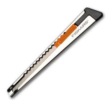 Odlamovací nůž Fiskars - Professional, 9 mm, s úchytem, kovový