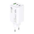 Síťový adaptér pro rychlé nabíjení Q-Connect GaN - 65W , 2x USB-C a 1x USB-A, bílý