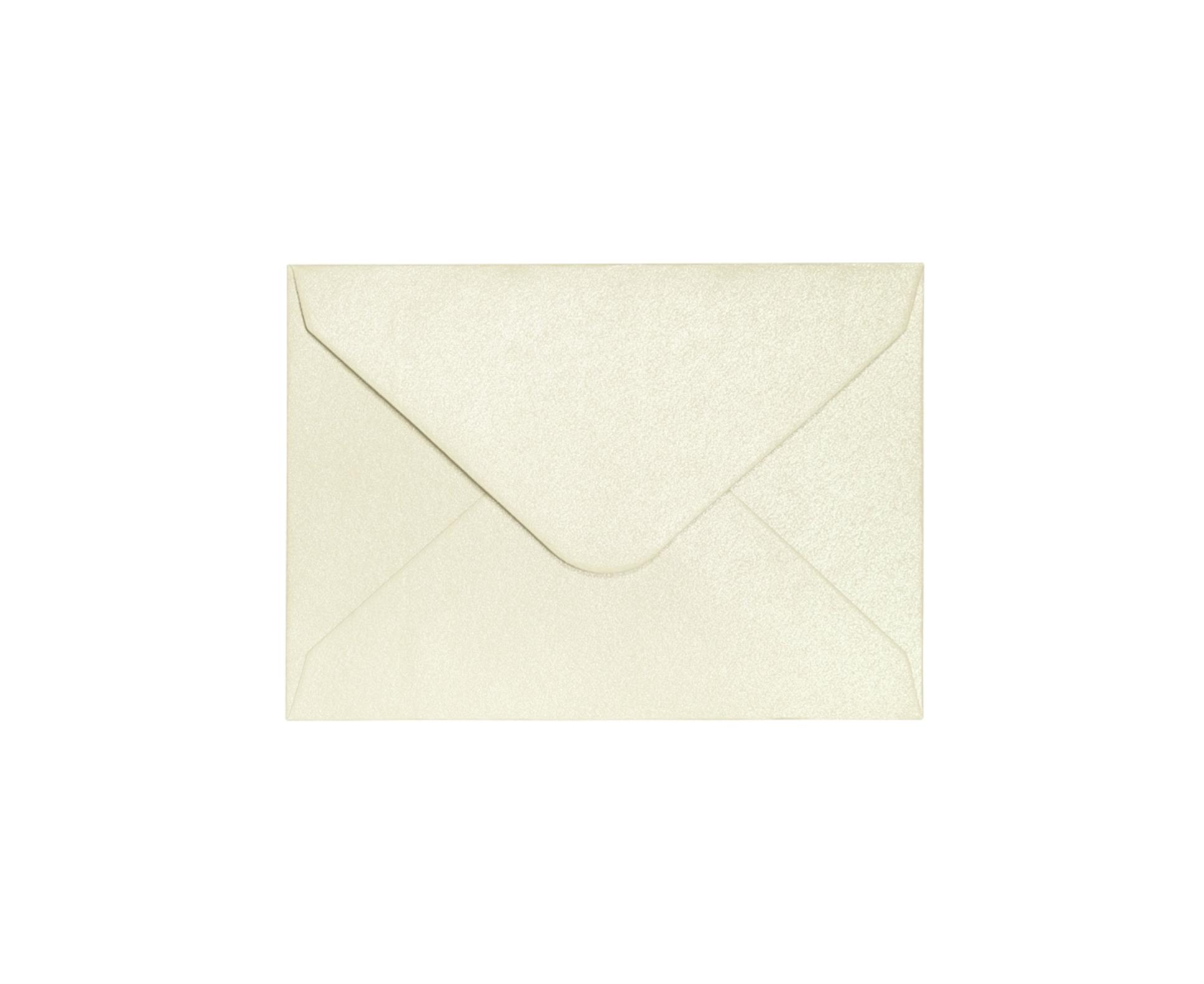 Galeria Papieru Ozdobné obálky Pearl - 7 x 10 cm, 150 g/m2, slonová kost, 10 ks