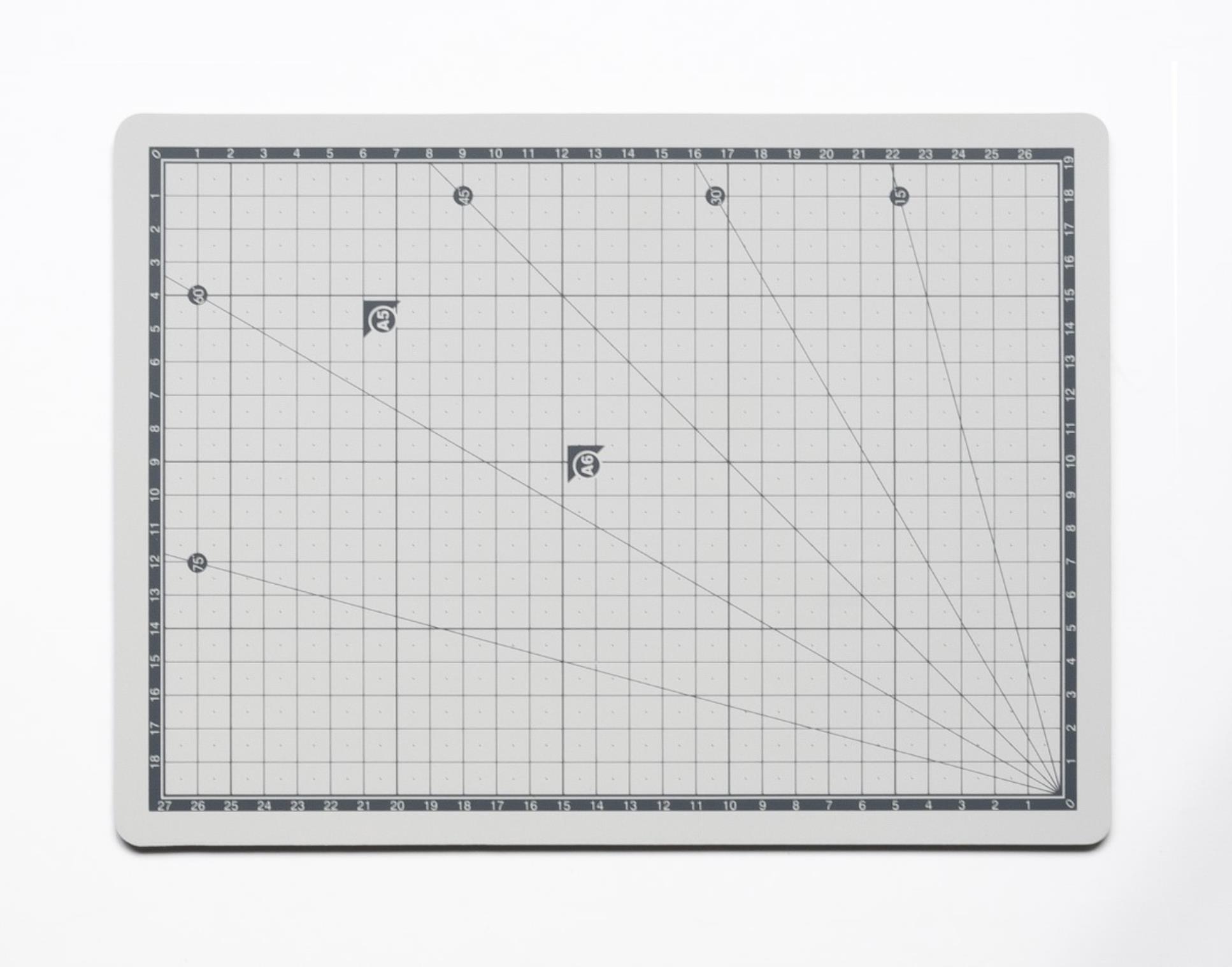 Podložka na řezání - 30 x 22 cm, s rastrem