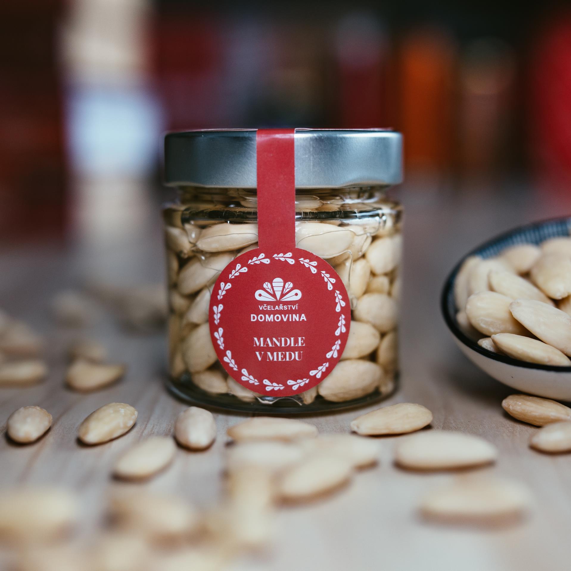 Ořechy v medu, mandle v medu, 230 g