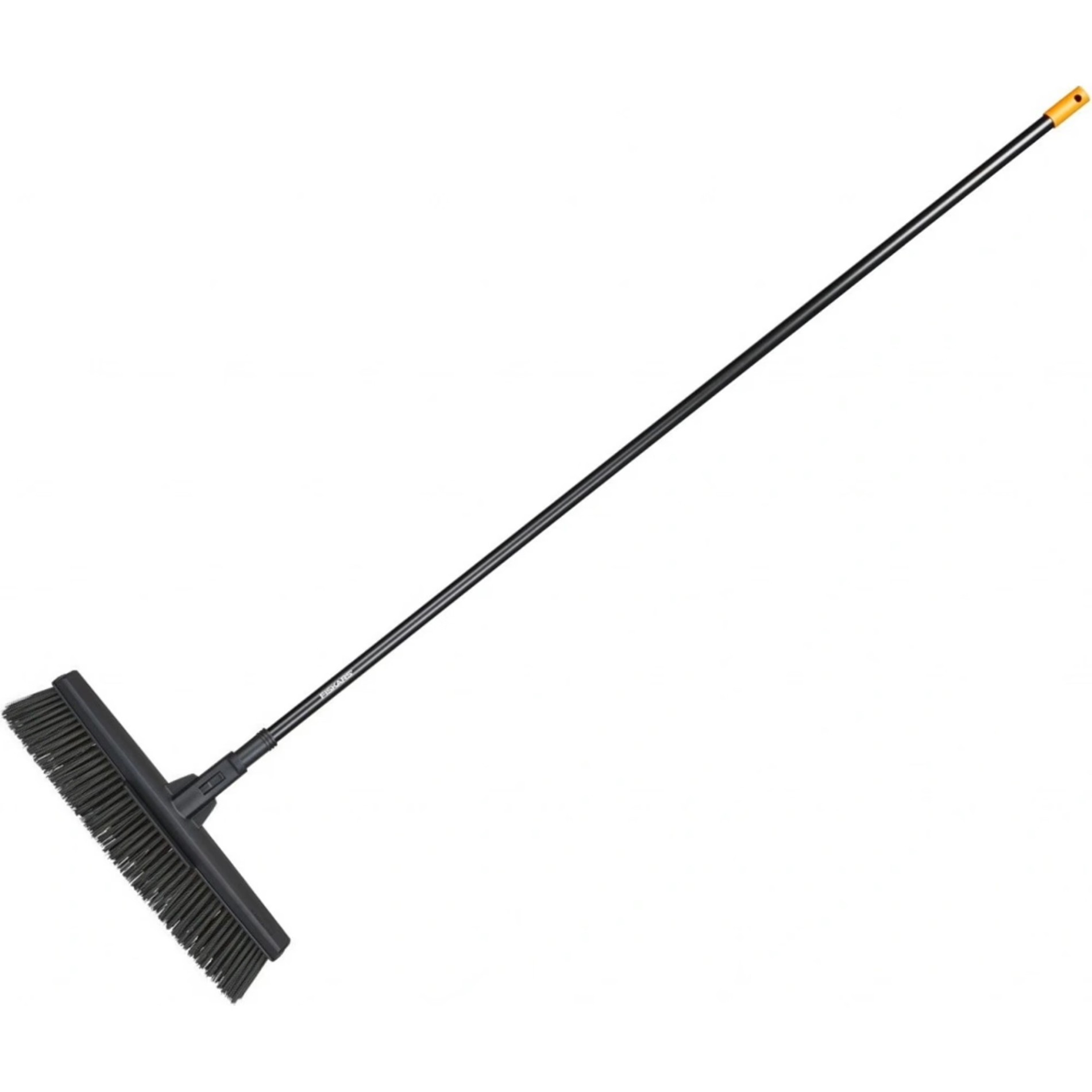 Levně Univerzální koště M Fiskars Solid™