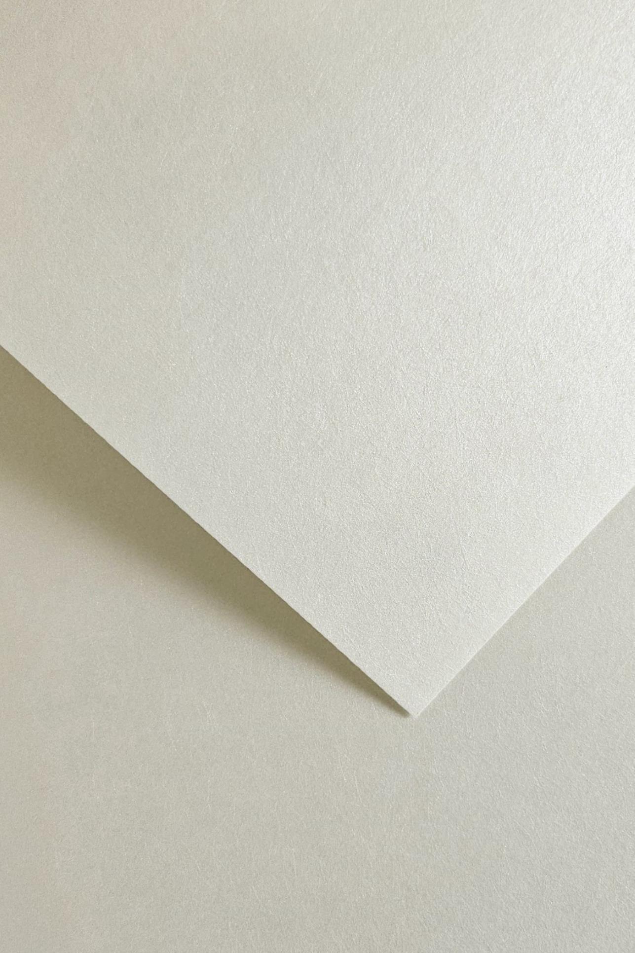 Galeria Papieru Designový papír A4 Flash -  200 g, bílá, 20 ks